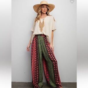 Wide-Leg Floral Print Palazzo Pants in Green & Pink